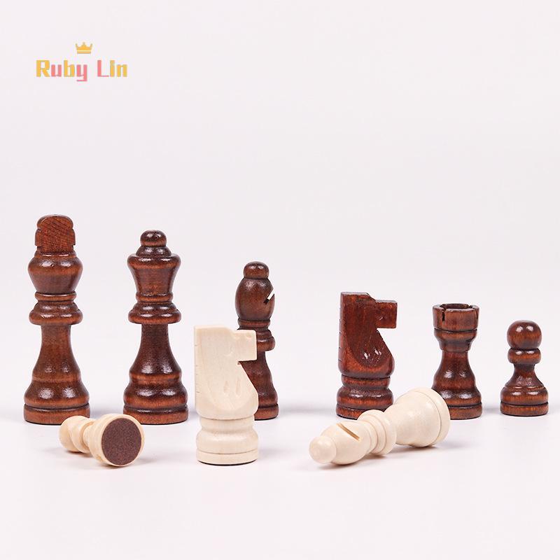Ruby Lin 32pcs Wooden Chess Pieces Complete Chessmen International Word ...