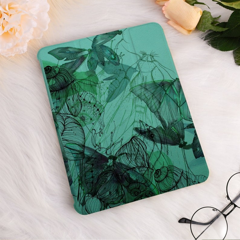 Abstract Insect iPad Case Cover For iPad Air 3/4/5,iPad 10/9/8,iPad 9.7 ...