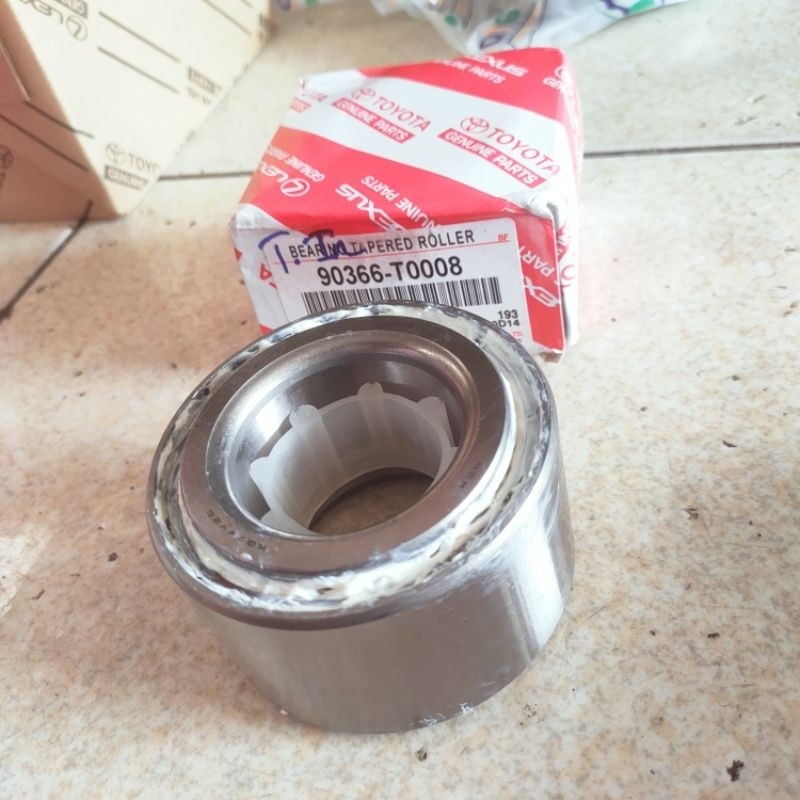 Front hub bearing (front wheel bearing) Innova 2006-2023 | Shopee ...