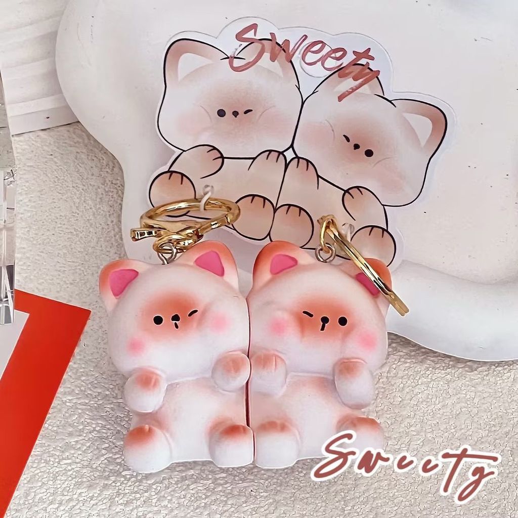 New Product Ready Stock Original Hug Couple Pair Buckle Keychain Gift ...