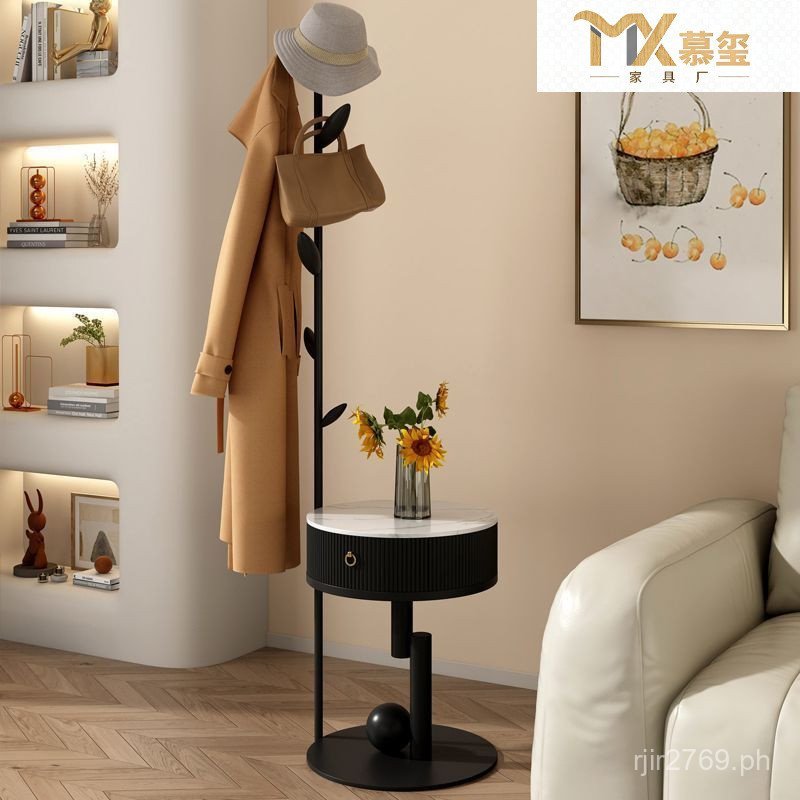 Cream-colored integrated coat rack for the living room, floor-standing ...