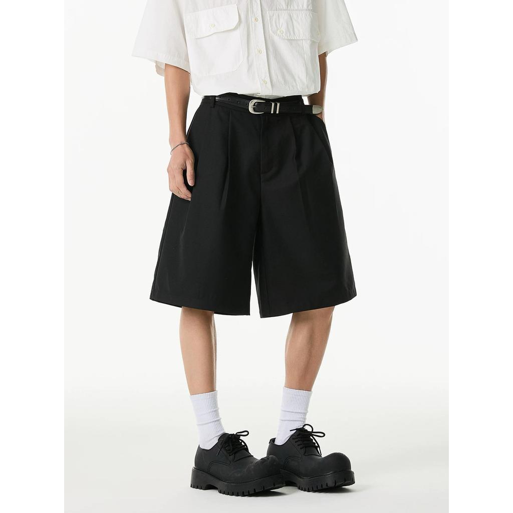 Mannered Classic Style Pleated Trouser Jorts/Shorts w/ Garter for Men ...