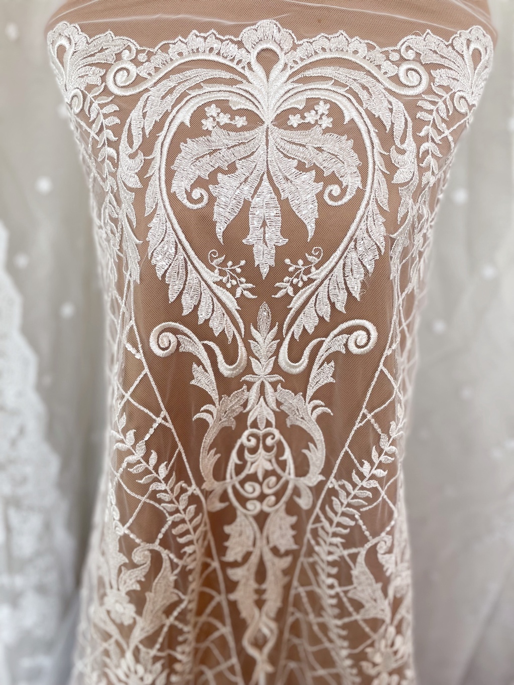 1 Meter Embroidery Lace Fabric Material Patterns For Sewing Wedding 