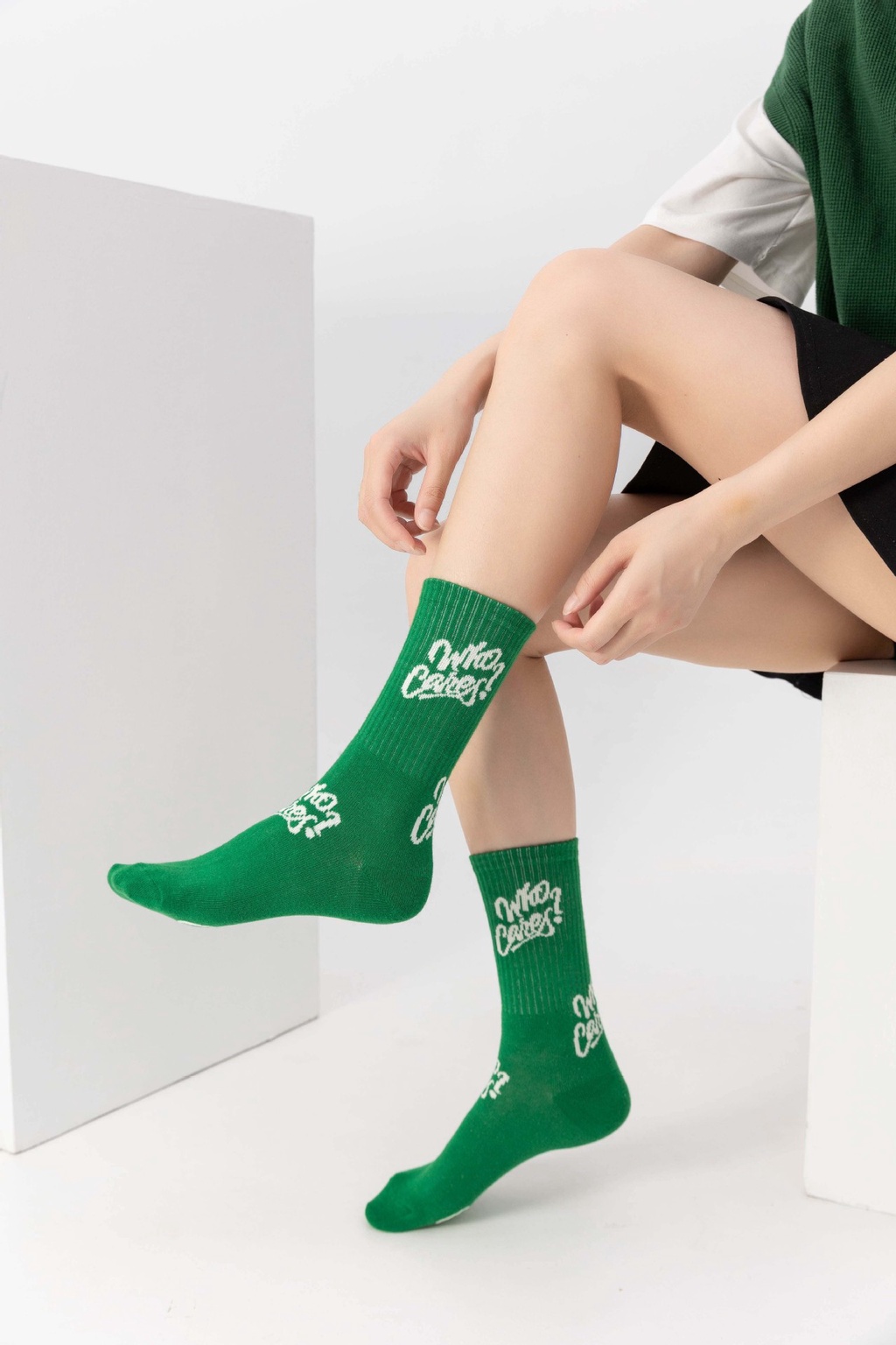 New Letter Mid length Socks Spring and Autumn Ins Striped Socks Female ...