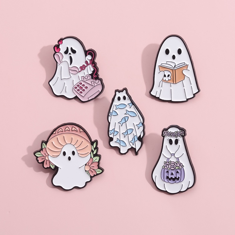 Cartoon Cute Spooky Boo Enamel Pins Funny Pumpkin Ghost Pin Brooch ...