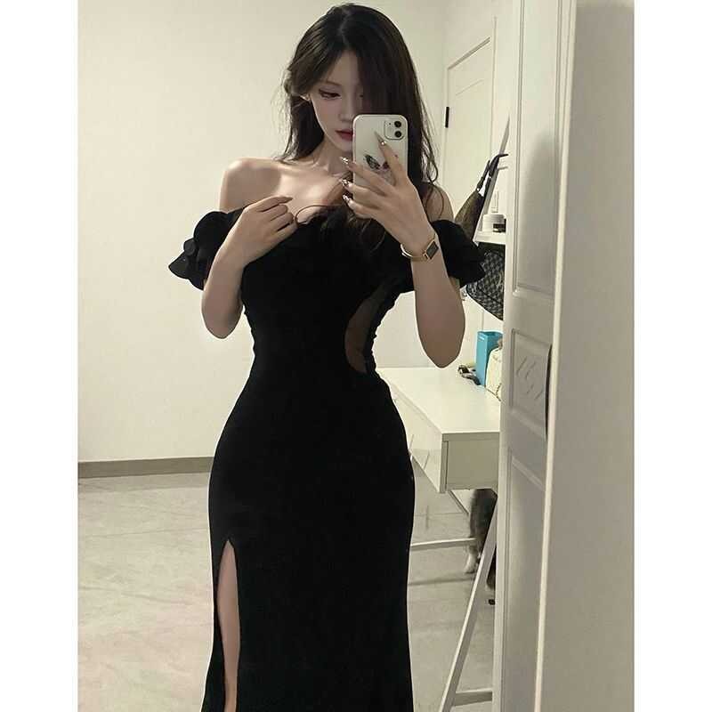 French Holiday Style Sleeveless Slit Dress main image 1