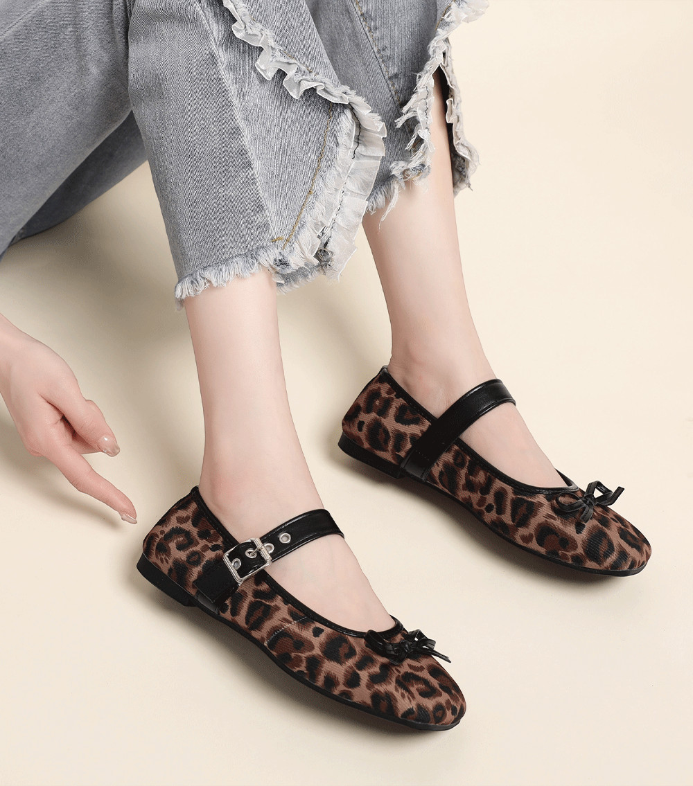 YOTO Loafers Shoes For Women Leopard Print Bow Adjustable Buckle Soft