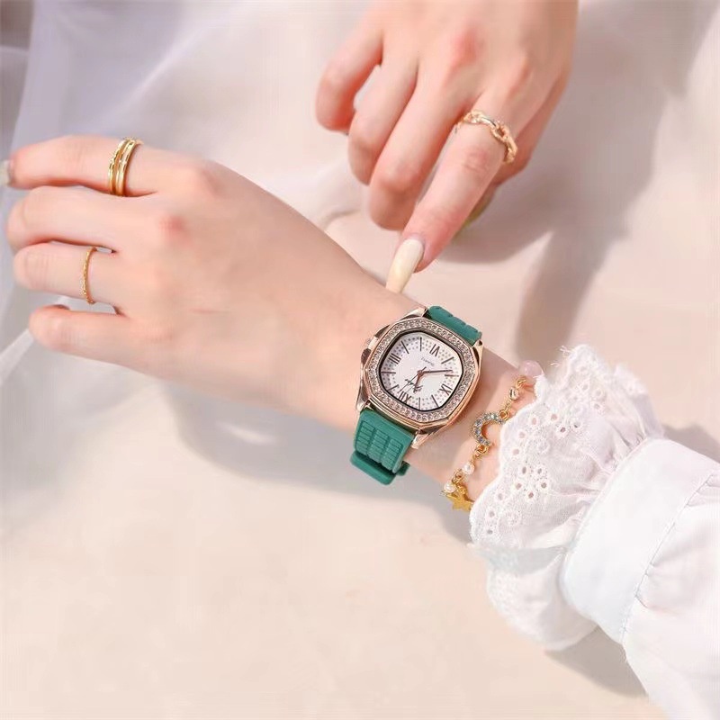 Square Dial Temperament Personal Watch Women