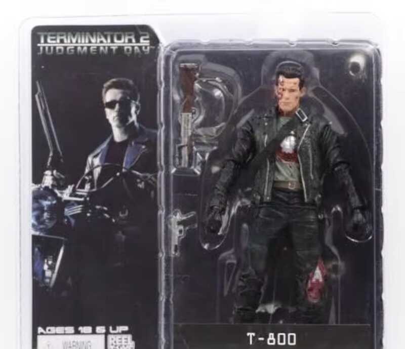 Terminator Ng NECA T-800 Battle Time Arnold Schwarzenegger PVC Action ...