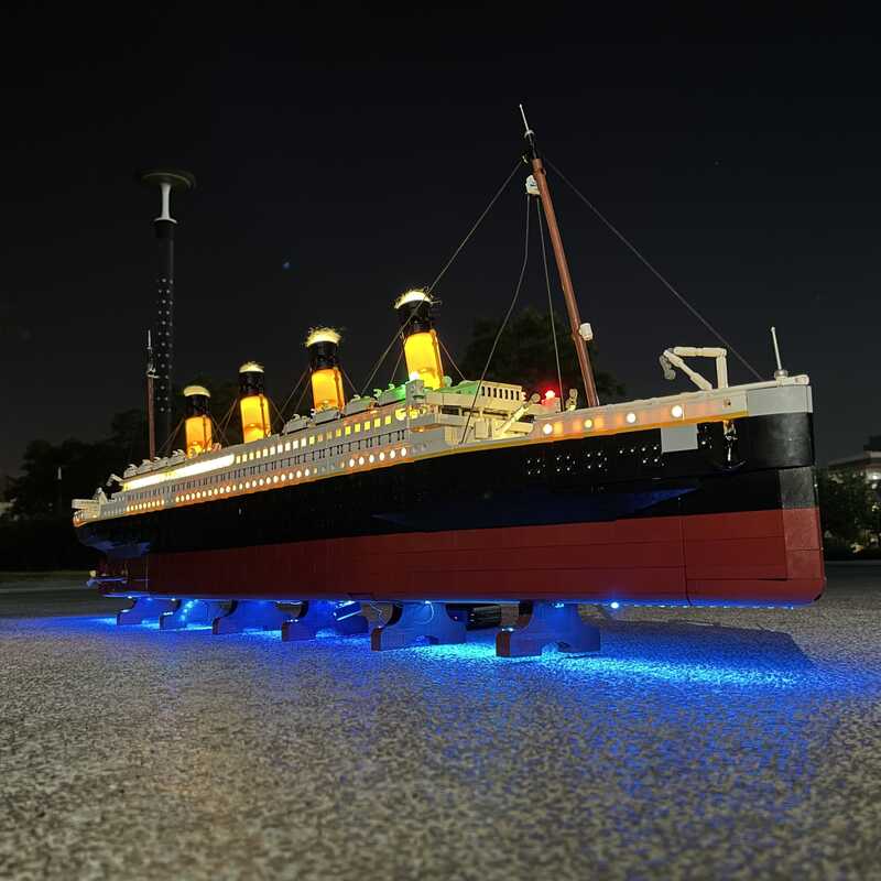2022 BAGO SA STOCK Remote Control LED Light Para Titanic Ship Na ...