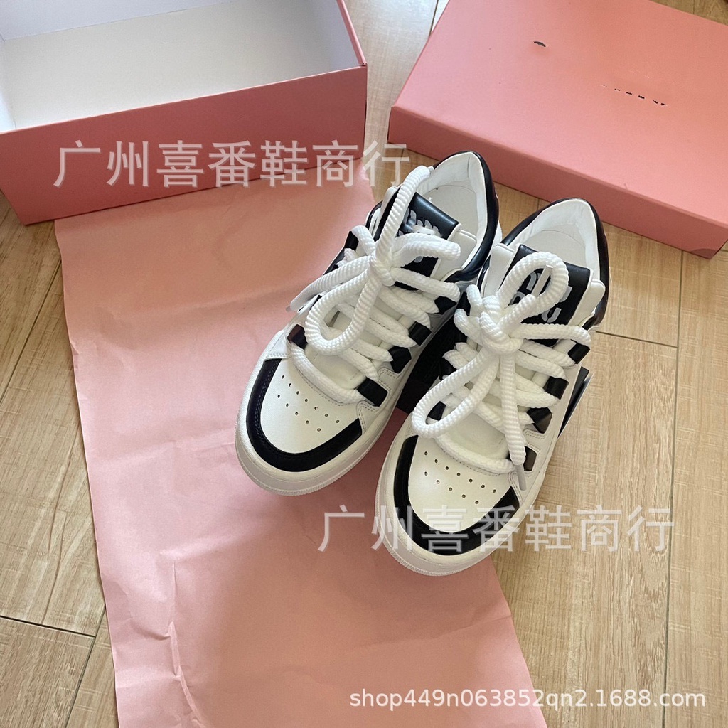 balenciaga laceless shoes