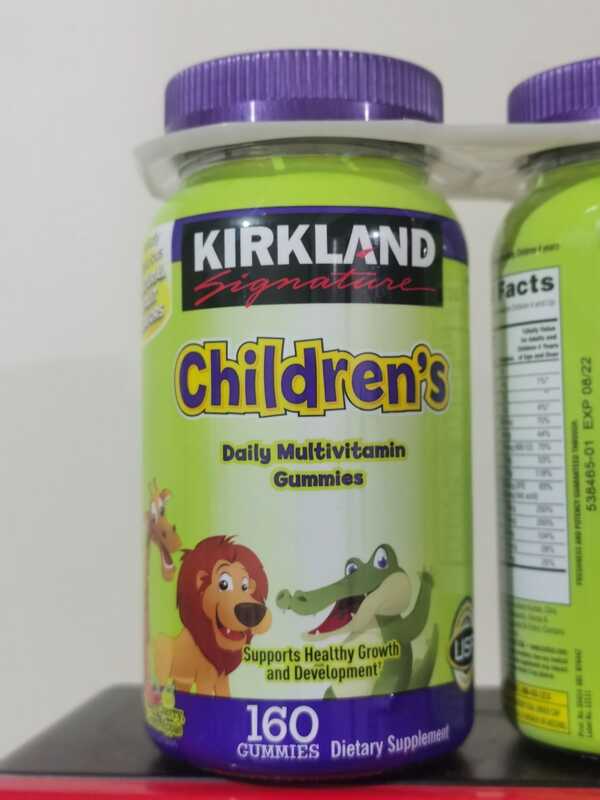 Kirkland Children Gummies multivitamin 160 gummy for kids with vitamin
