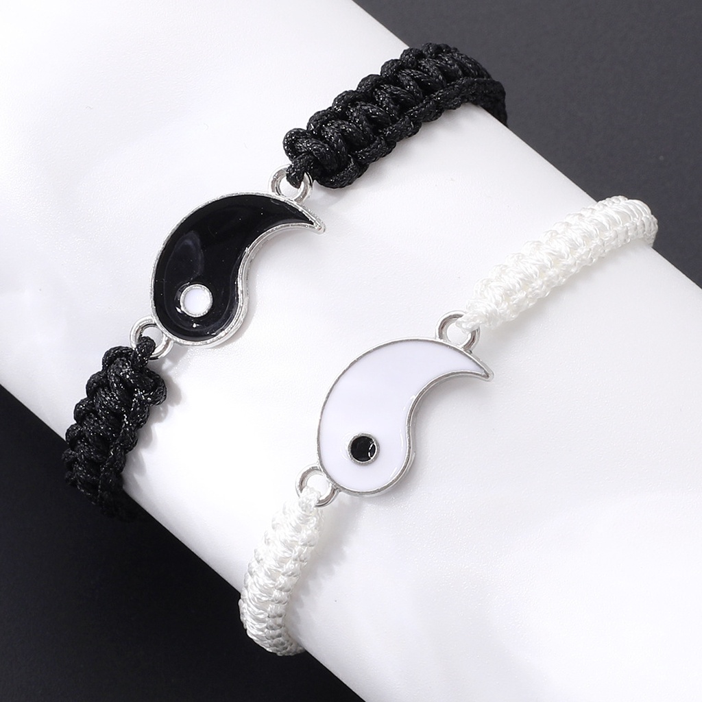 YELUWA 2 Pcs Bracelet Couple, Cadeau Mariage, Cadeau Couple, Bague De Coeur Pour Hommes Femmes Et De L'Amoureuse Femme Petite Amie Petite Fille Cadeaux Saint -Valentin Mari Femme Anniversaire DE1