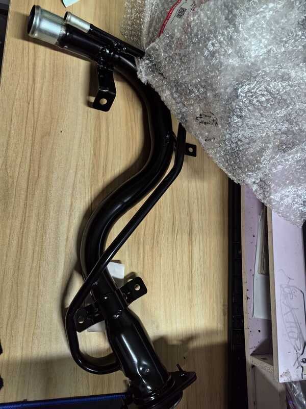 Suzuki New Alto Refueling Iron Pipe Refueling Port Assembly | Shopee ...
