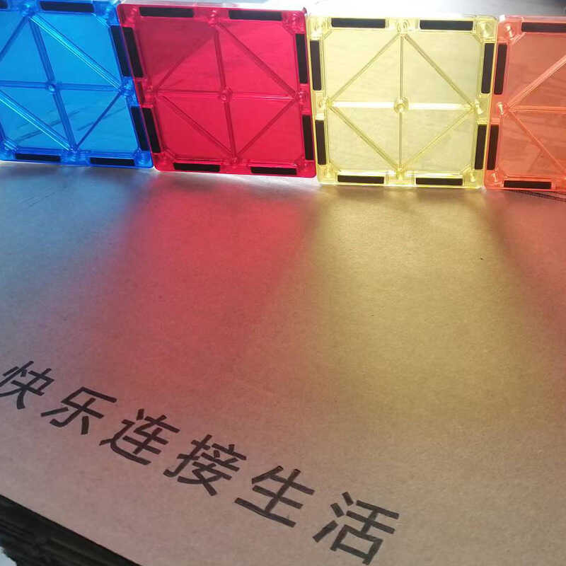 Model Toy Figurine Large Colored Window Magnetic Block Toy With Natural ...