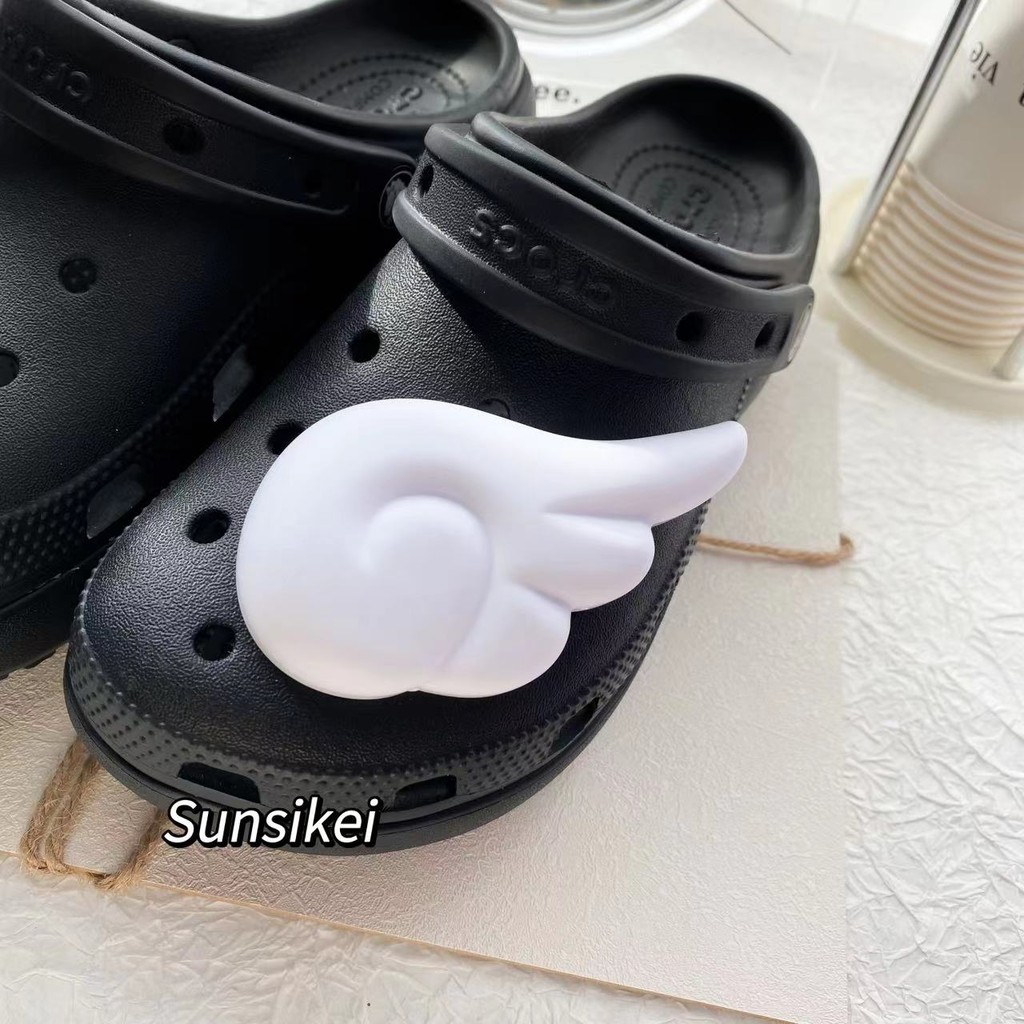 Hole Shoes Universal Accessories Angel Wings crocs Shoes Flower Carlo ...