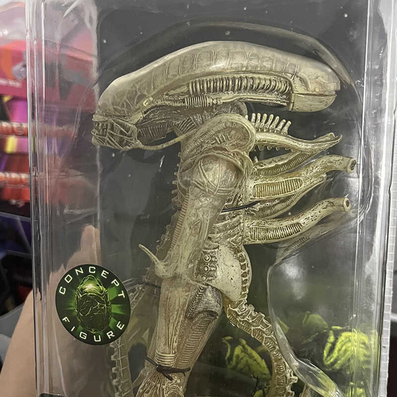 NECA Grid Warrior Xenomorph Alien Vs Predator Action Figure Collectible ...