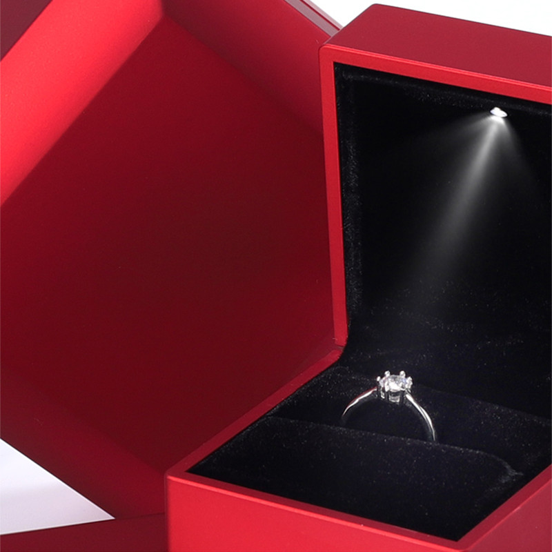 Local LED Ring Box Lighted Engagement Ring Wedding Jewelry Display Case ...