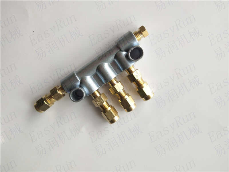 Type or distributor oil have an inlet and four outlets, the measure of ...
