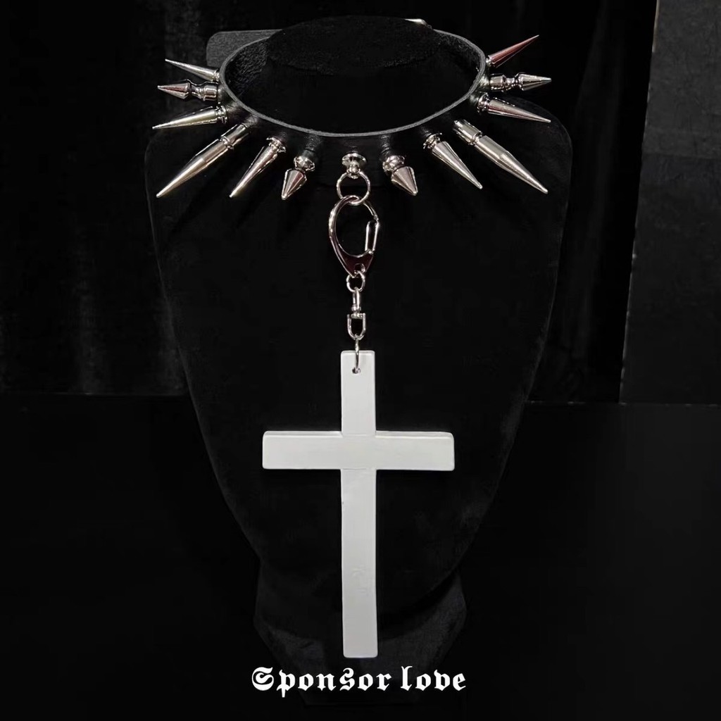 Exaggerated Huge Wooden Cross Pendant Punk Rivets Leather Choker for