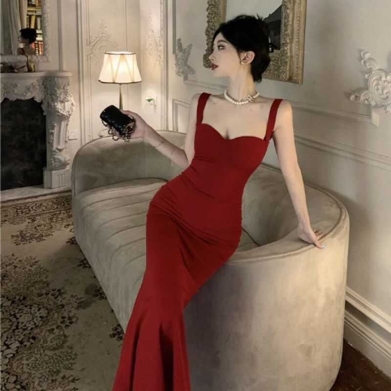 A4 Hepburn Small Black French Style Elegant Socialite Slim Fit Long ...