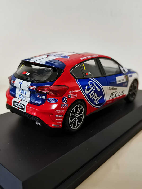 Diecast 1 32 Scale Ford Focus St Rally No. 1 Racing Alloy Car Model 