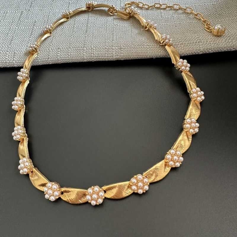 75 Medieval Style Brass Drawstring Texture Small Flower With Satin ...