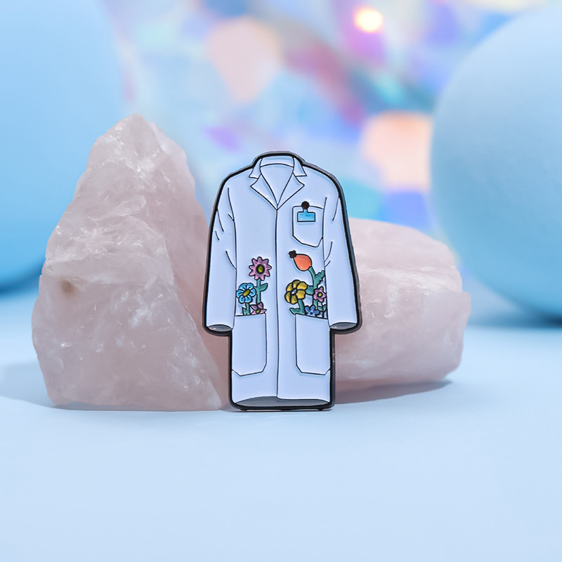 Doctor Flowers White Coat Brooch Science Laboratory Clothes Enamel Pins ...