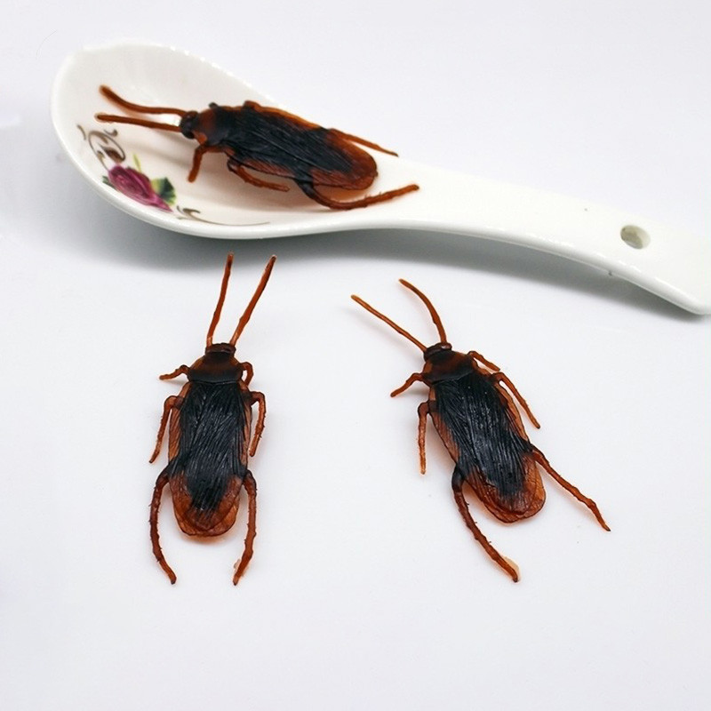 Creative Parody Toys Cockroach Realistic Toy Imitation Cockroach Prank ...