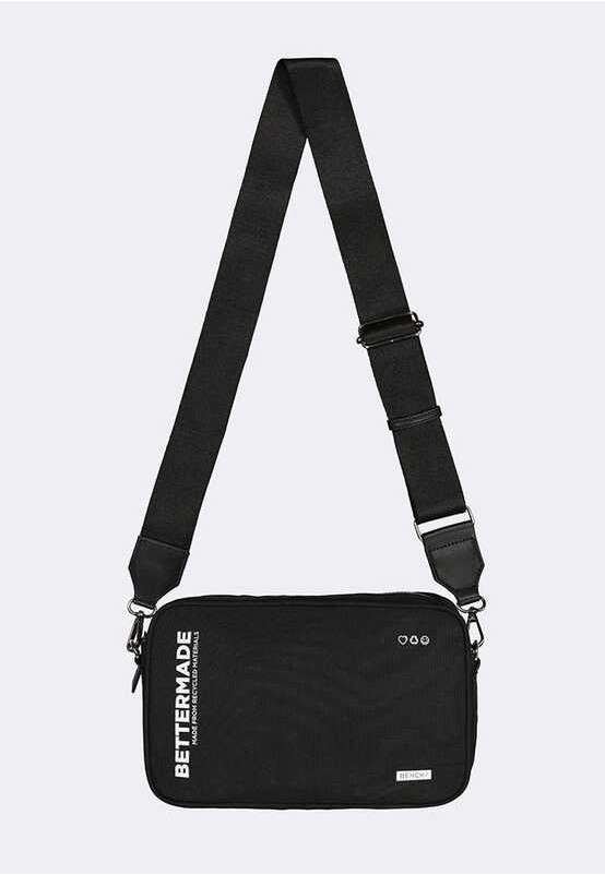 Sling bag for men bench hotsell