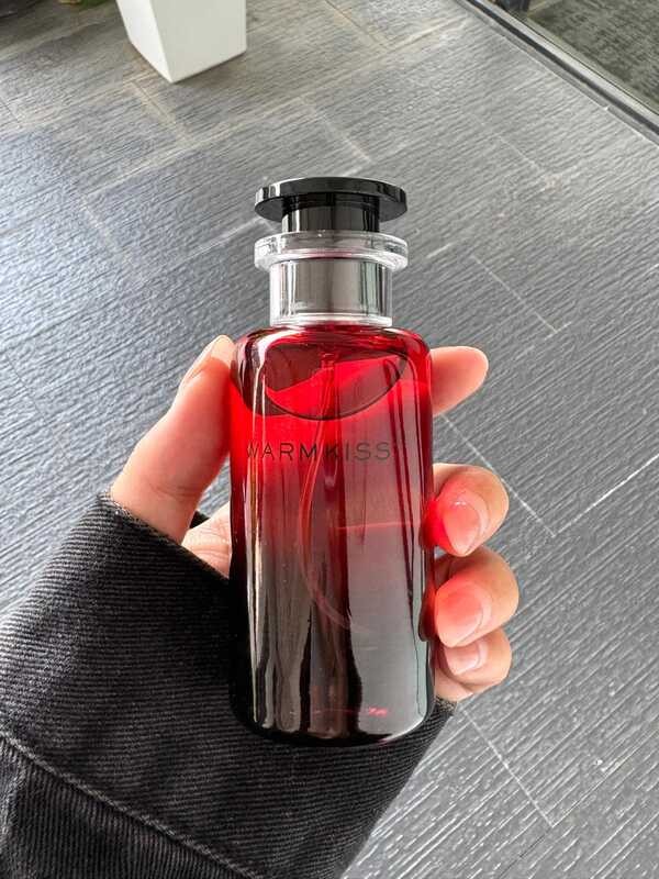 I Admit This Perfume Has Something Special; It's A Long-Lasting Light ...