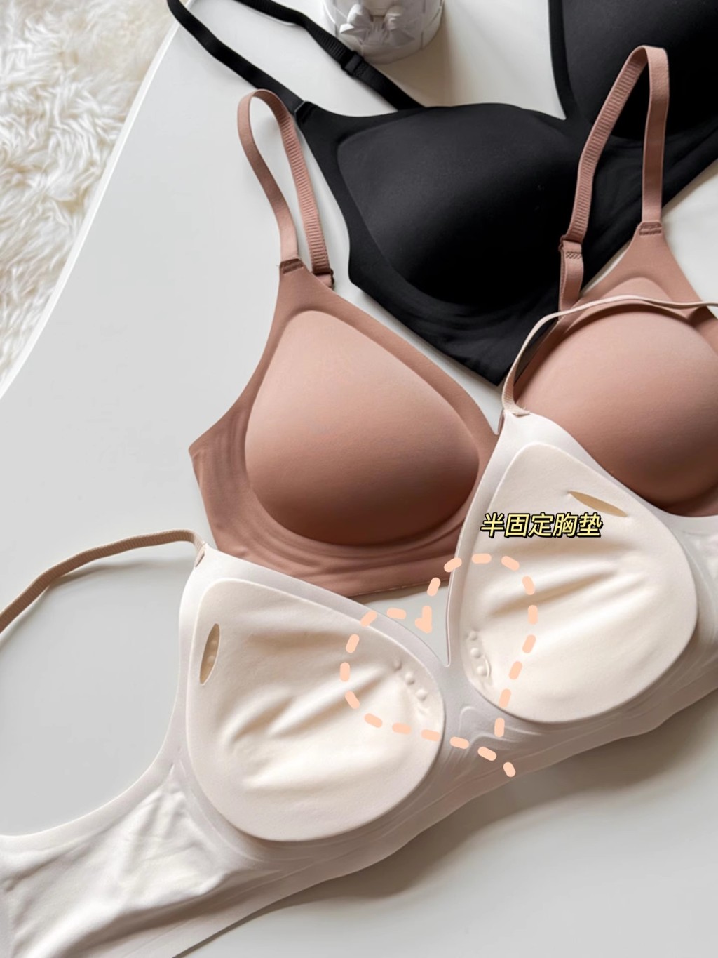 [Queen Secret] PREMIUM 3cm Peach Comic Bra, Expansion Bra,invisible ...