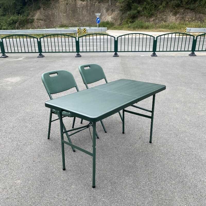 50 Portable Field Command Desks Polyethylene Blow Molded Chairs ...