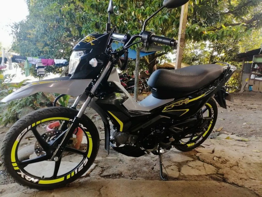 For HONDA XRM 125 Wheel Rim Mags Sticker 17 inch Wheel Hub Reflective ...