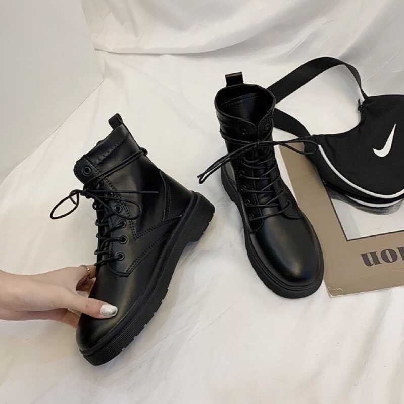 F66 Kababaihang Martin High boots ( British Style ) Shopee Philippines