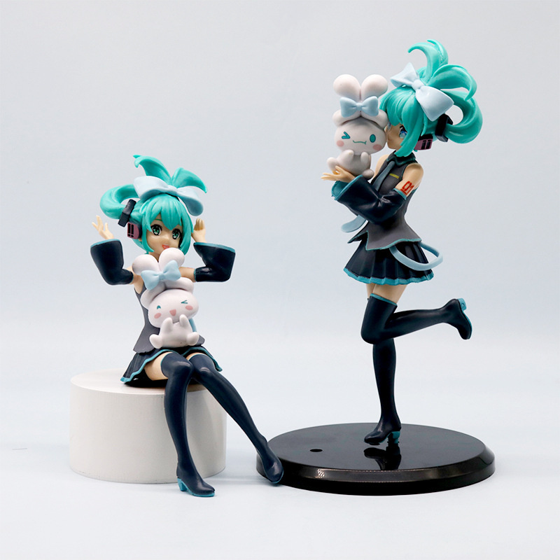 Beautiful Hatsune Miku Pvc Model Character Featuring Adorable Cinnamon ...