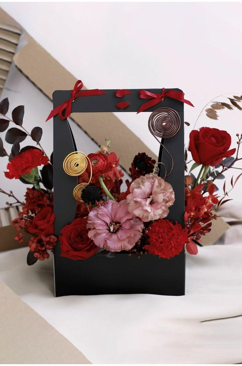Handheld flower box, fresh flower packaging box, rose flower ...