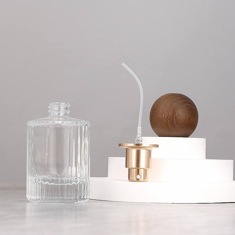 30/50ml Glass Perfume Bottles Walnut Ball Cap Empty Portable Fine Mist