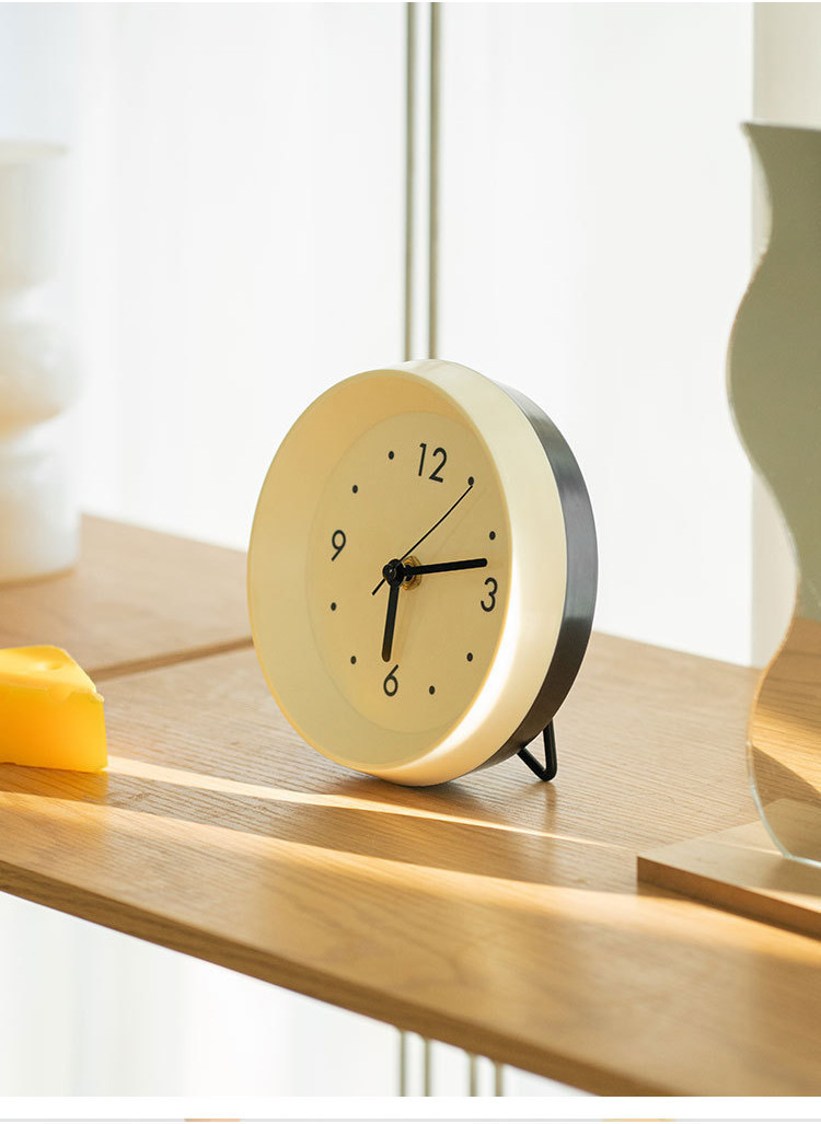 Cream Style Desktop Mute Small Clock Household Decoration Desktop ...