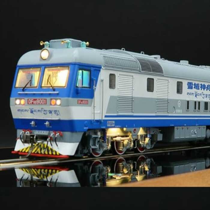ZC18 Railway Dongfeng DF8B Snowy China Diesel Locomotive Model 1/87 ...