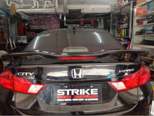 ↂ Universal Modulo Spoiler With Brakelight For Hyundai Accent | Shopee ...