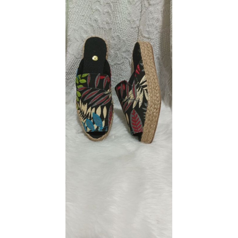 1 inches Platform Flower opentoe Made in Liliw | Shopee Philippines