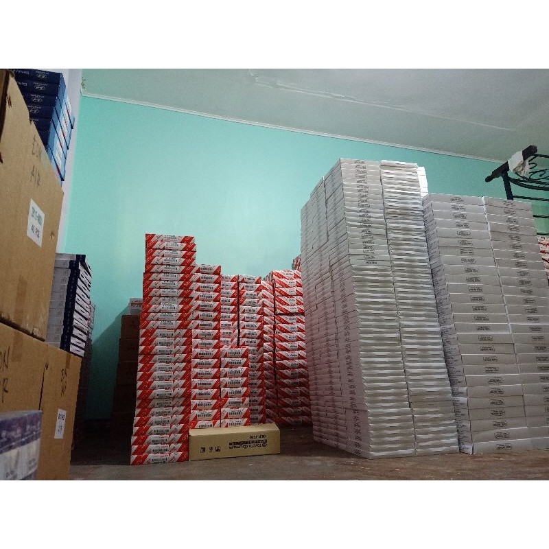 ♟ ♞AIRCON FILTER TOYOTA VIOS ALL YEAR MODEL / OLD FORTUNER / INNOVA