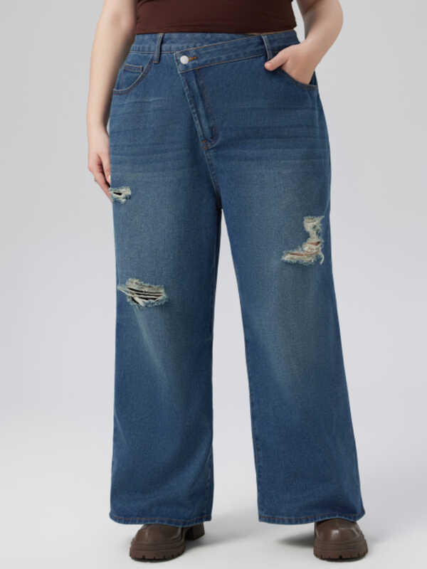 Cider Denim Mid Waist Solid Ripped Straight Leg Jeans Curve & Plus