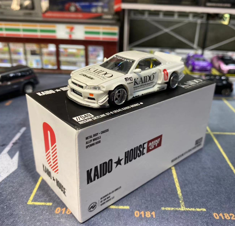 KAIDO HOUSE MINI GT 1:64 R34 GT-R34 055 048 049 Alloy CAR MODEL
