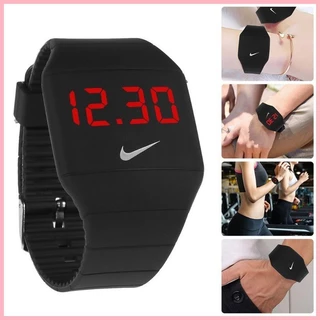 Man nike watch best sale