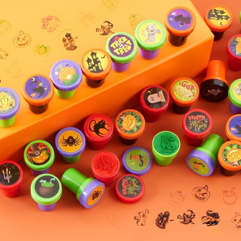 Cartoon Ghost Skull Bat Seal Funny Halloween Kid Mini Pumpkin Party