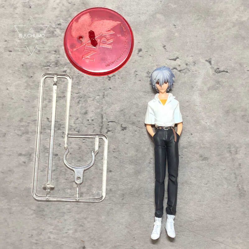 QB Award Nagisa Kaoru Figure: Kuji Evangelion - 19,5 Cm Con Base Inclusa - Import Giappone