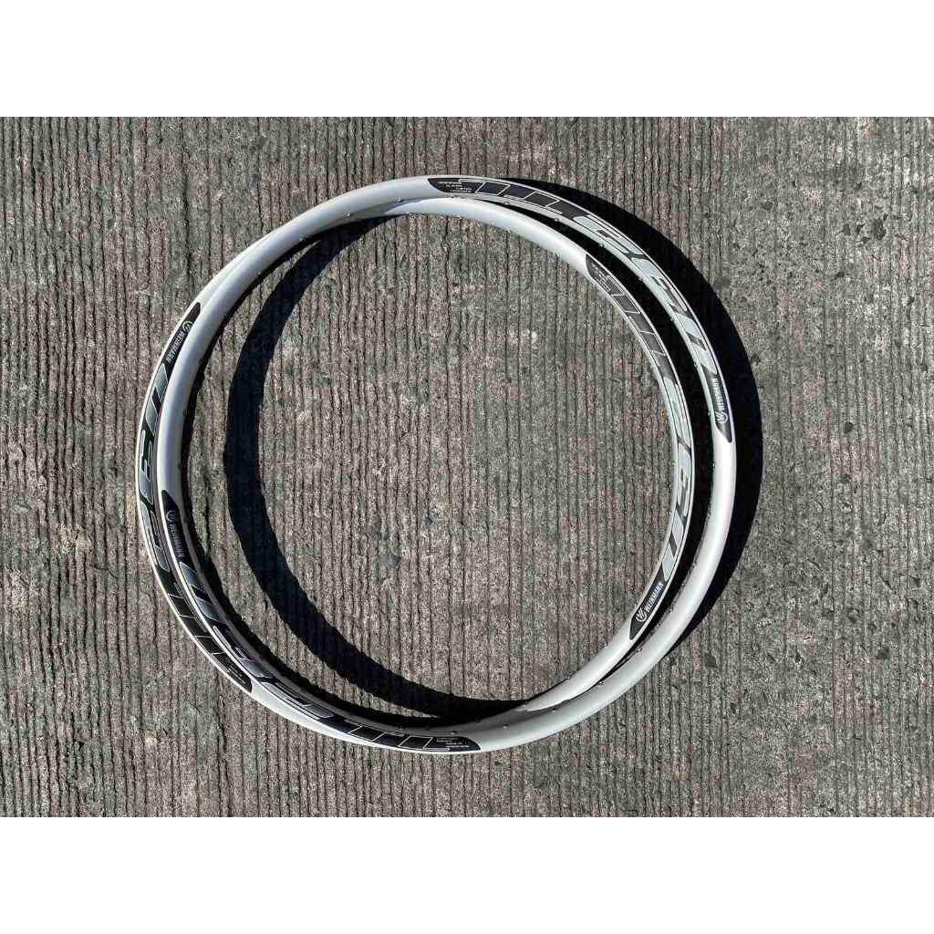 WEINMANN MOUNTAINBIKE RIMS U32 TL 27.5 & 29 (SILVER&BLACK) | Shopee ...