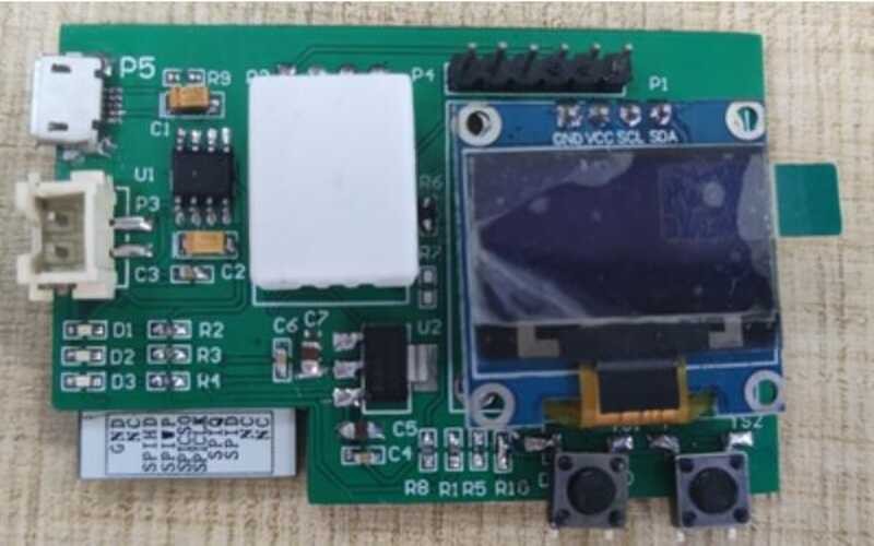The ESP32 For temperature collection module is powered by 40x60 ...